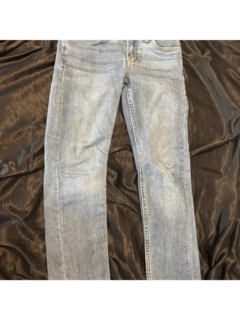 Levi’s jeans boys size 8 Regular ❤️